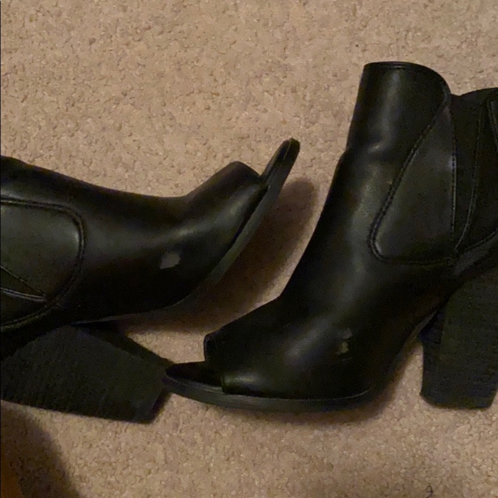 Booties - Picture 5 of 5